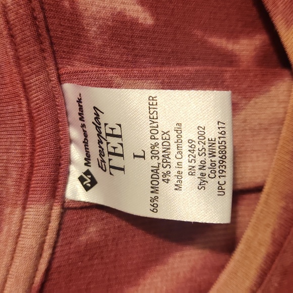 One of a KIND! Glittery!!! Custom shirt. - Picture 5 of 8